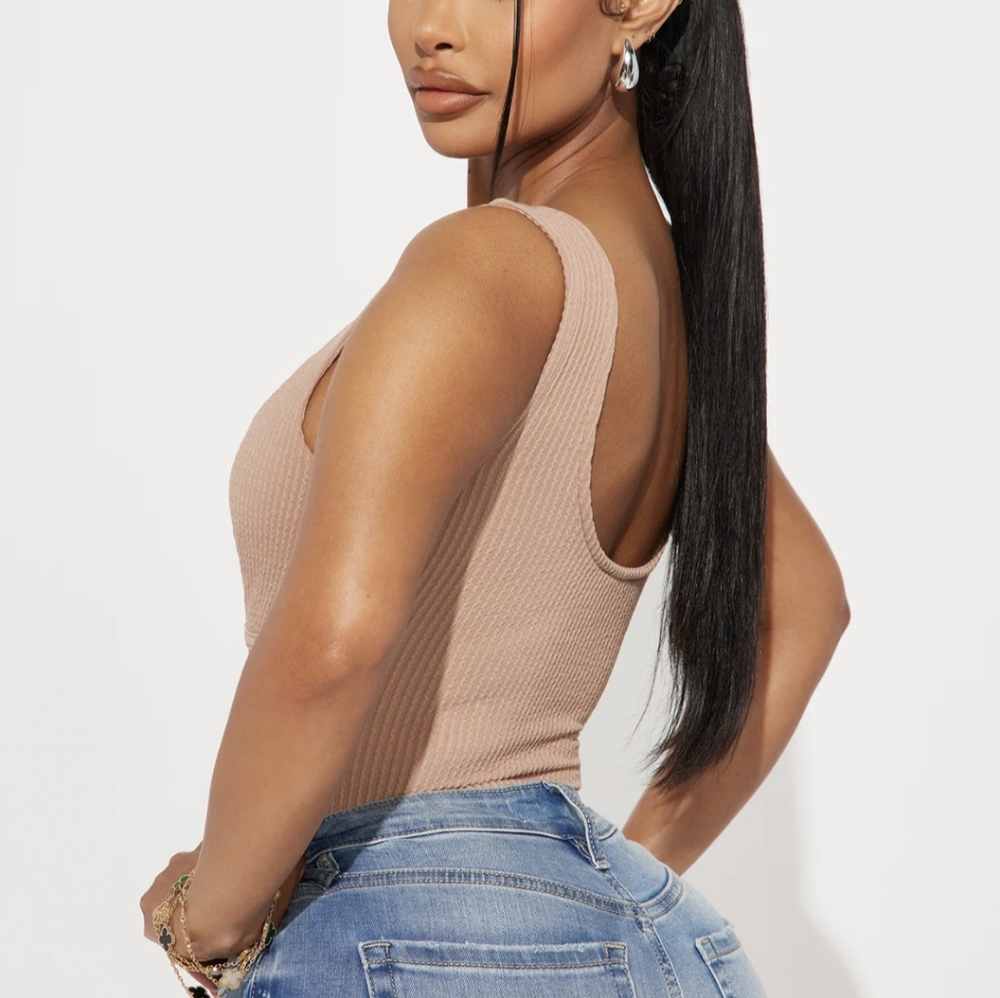 Square neck bodysuit